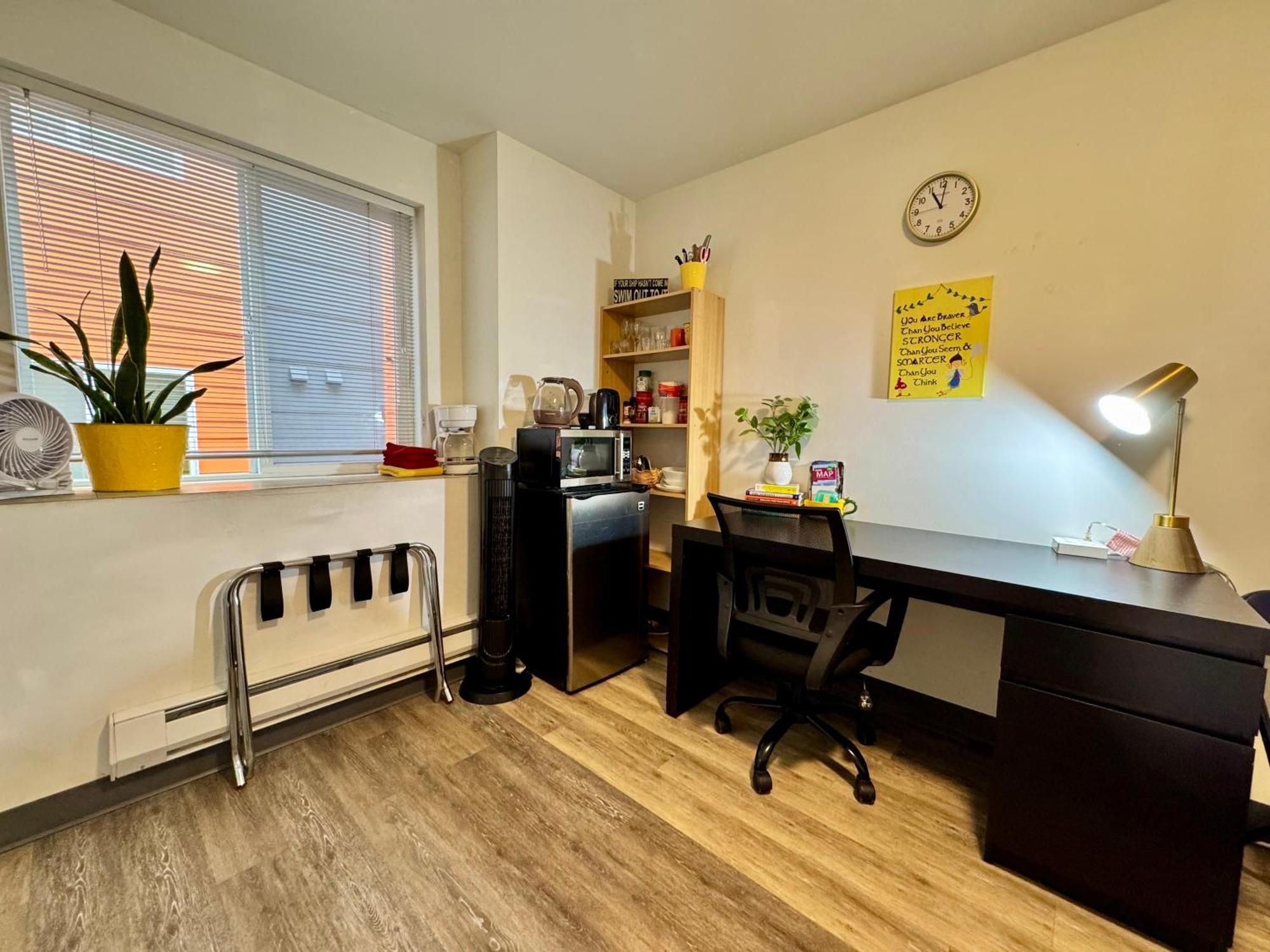 Micro Studio Apartment 10 Minutes Walk To University Of Washington Сиэтл Экстерьер фото